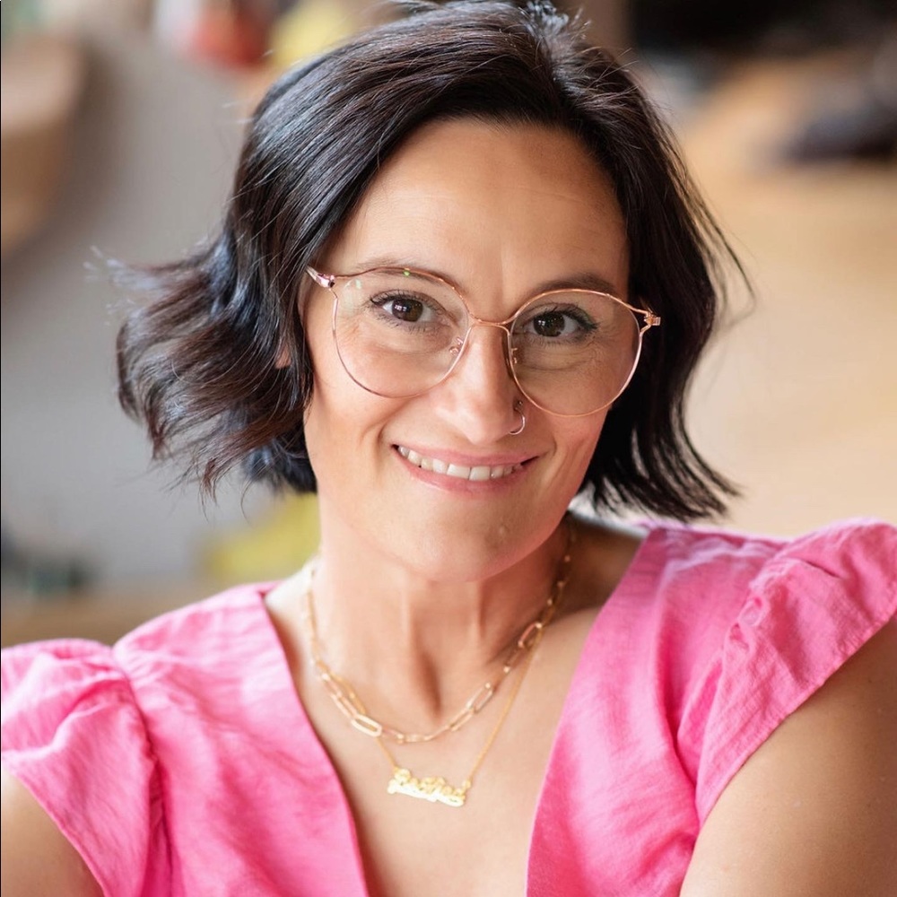 Meet your Posher, Valerie